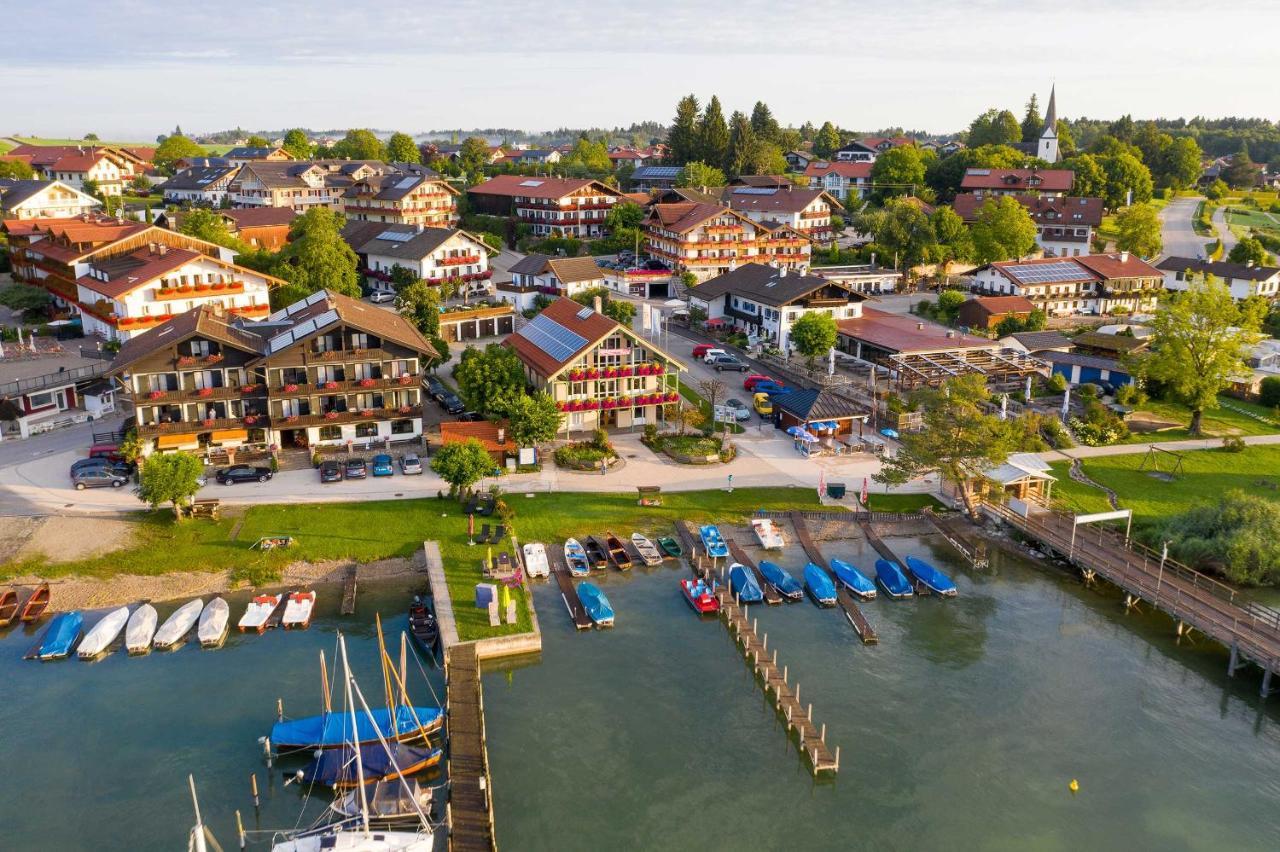 Gaestehaus Gruenaeugl Am See 吉塔特埃姆吉姆 外观 照片
